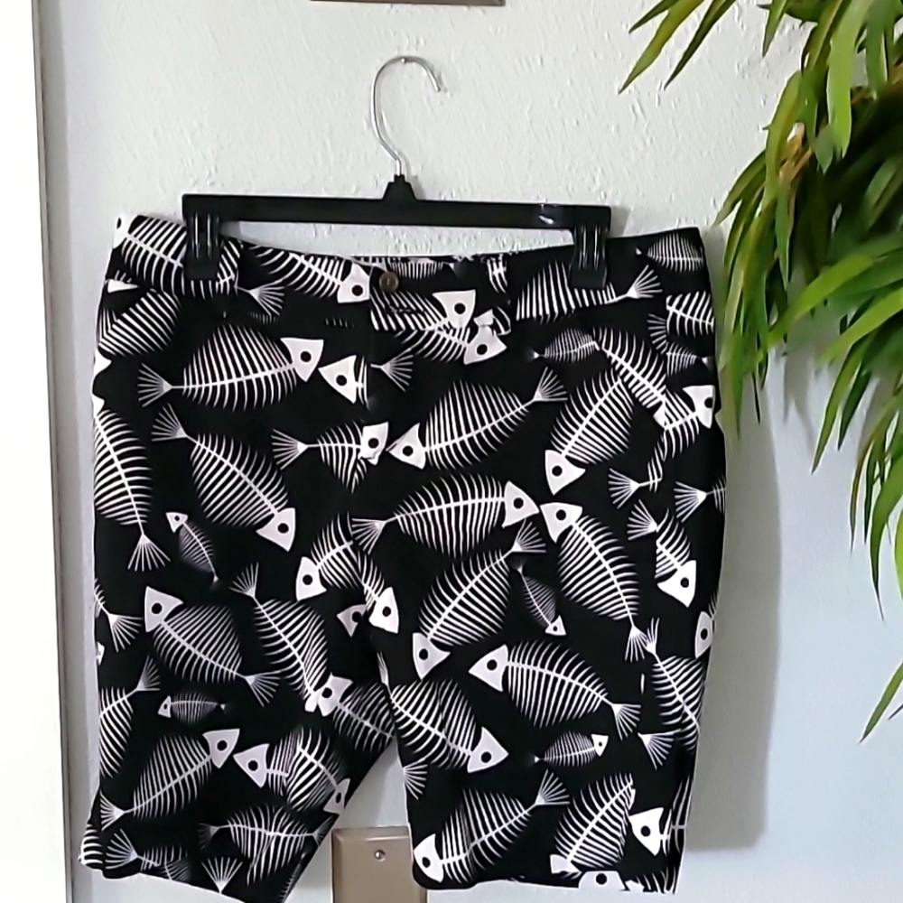 Loudmouth Ladies Fishbone Shorts 10